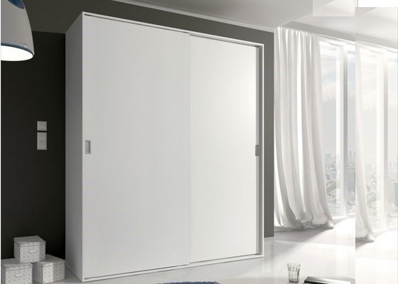 armario puertas corredera color blanco 560x400 2