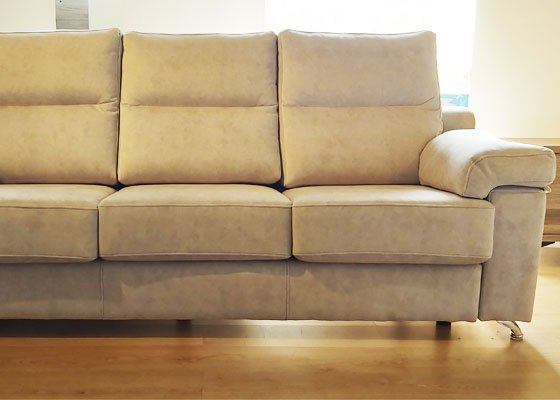 SOFA 3 PLAZAS ESTRECHO POCO FONDO 01